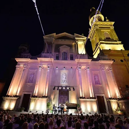 Cocooning Апартаменты Ментона